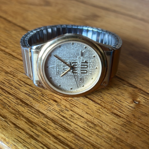 Helbros Watch - 100 Years of Service 1891-1991 - Picture 3 of 8